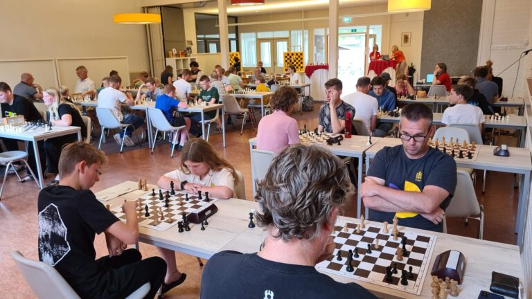 Afsluiting jeugdseizoen met Ouder Kind Toernooi
