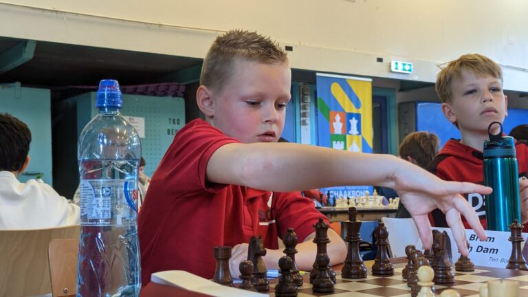 Bram, Sarah en Hannah op het NK (65)